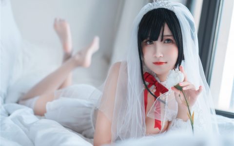 [Cosplay][8K]三度_69 NO.061 婚纱孔雀翎 Peacock Feather