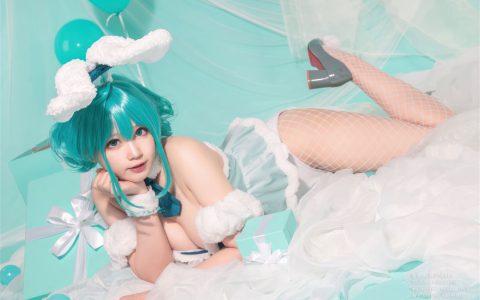 Nyako喵子 - 初音白兔 White Bunny Miko [41P-353MB]